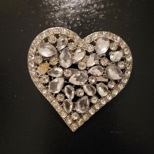 Elegant Silver Heart Brooch